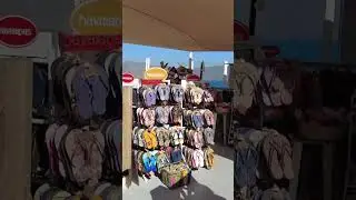Shopping In Santorini #BusyInOIA #touristsInSantorini #greece #shielapiet #greek #walktour
