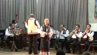 Elena Pădurariu din Tg  Neamţ  Cantă bucium pe Ceahlău