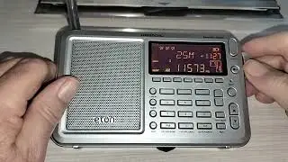 ETON GRUNDIG EXECUTIVE SATELLIT RADIO WE HAVE A PROBLEM 