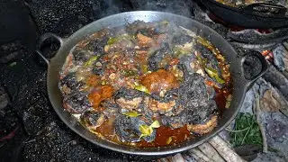PALING DICARI MESKIPUN WARUNGNYA NYELEMPIT??? MANGUT LELE DURI LUNAK YU MUR BANTUL