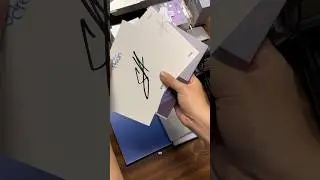 We have one more signed album left🤭📘✍️ #enhypen #kpopshop