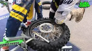 Pela Renet Tyre Change at EWC Rovetta Italy 2015