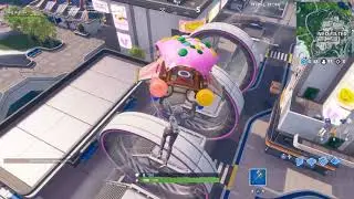 BATTLE STAR IN LOADING SCREEN 1 AND 3