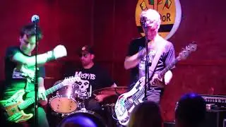 Flanders 72 - Nineties @ Parador Pub - Tapes 05.01.19