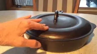 Favorite Piqua Ware smiley logo skillet no. 10 w rare / scarce donut lid