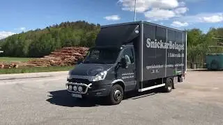 K&ouml;p Lastbil Iveco Daily 70C17A med Bakgavellyft p&aring; Klaravik