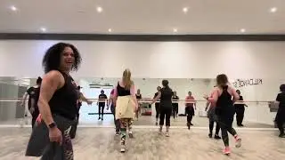 Weeken fun fitness time 13 minutes fun workout with my girls. Keep