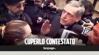 Cuperlo contestato da militanti pro Renzi: &ldquo;Voi ci fate perdere, andate via&rdquo;