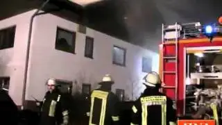 Dachstuhlbrand in Allendorf durch Schwei&szlig;arbeiten ausgel&ouml;st