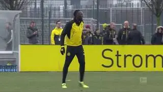 Usain Bolt scored a wonderful head goal in BVB training