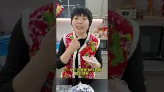 新會老陳皮配飽滿梅肉，古法慢醃層層入味！酸不齁喉甜不膩口，果肉軟糯有嚼勁，嚼一口滿嘴甘香還回甘。年夜