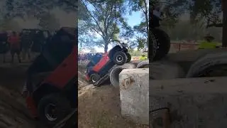 Could you make it up? #jeep #offroad #challange #4x4 #short #obstacle #olflorida #offroadpark