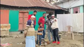 কাজ চলতেছে নয়ন কাকাদের বিল্ডিং এর