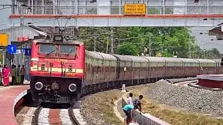 🔥🔥Mast entry of Howrah Kamakhya Express || indian Railway express || so beautiful entry ❤️❤️