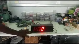 2 5 inch Token display with Pushbutton