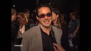 Robert Downey Jr Interview - 'Home for the Holidays' Premiere