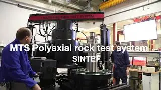 True Triaxial test system, SINTEF Formation Physics