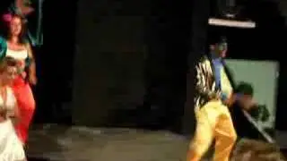 ma che bei costumini.....