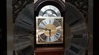 Fenclock, triple chimes