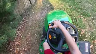 Mulching the leaves for the first time with the leaf kit on a John Deere s130 mower!!!