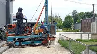 Driving of precast concrete piles, I-shaped micropiles, size 26 cm.