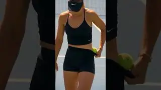 Paula badosa & Aryna Sabalenka at practice #badosa #sabalenka #tennis