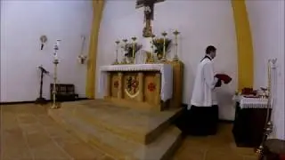Modo de Acolitar en la Santa Misa Video Nº 1  Preparando el Altar