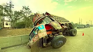 When 30 Ton Vehicle Accident on The Road, We repaired the truck in a very interesting way