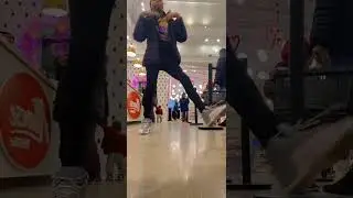 Old TikTok&rsquo;s pt.2, y&rsquo;all remember this dance!? 😂 #oldtiktok #family