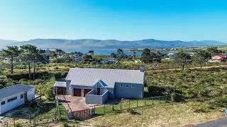 3 Bedroom house for sale in Fisherhaven, Hermanus, South Africa : R3,495,000