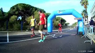 XI UCA Runner