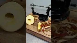 GEFU Apfelsch&auml;ler DELICIO: Sch&auml;len, Entkernen & Spiralen drehen in Rekordzeit!