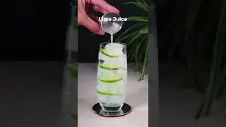 Keep it crisp with a Vodka Tonic! 🍋🍸 #cocktail #vodka #tonic #mixology
