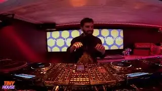 CORRADO AT TINYHOUSE - CARNE