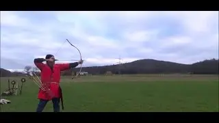 Hawk's claw grasp in Persian Archery