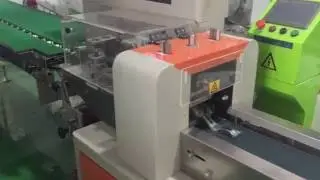 Slide packing machine