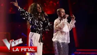 Rosario y Gara cantan 