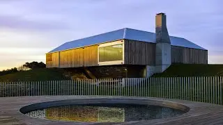 Modern Industrial Architectural Style in House Design. BassCoast Farmhouse by John Wardle Architects