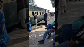 mashallah beutiful trains are avilable in pakistan #shortsfeed #duet #train #travel 😱#attake