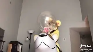 Loud Balloons & Inflatable Puffypaws Wolf Sit Pop In Japan Again Wakko From (Canfurence/Eurofurence)