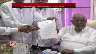 Political Heat in Telangana Over CLP Merge in TRSLP | V6 News