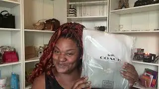 Coach Outlet Finds 👛 Snap Wallet vs Mini Jamie Bag | Affordable Luxury Haul #Shorts