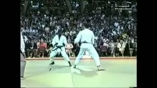 Elwyn Hall Karate (Saxon - 747 Strangers in the Night)