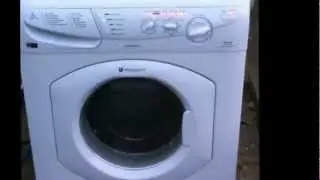 Hotpoint WT540 Washing machine on spin