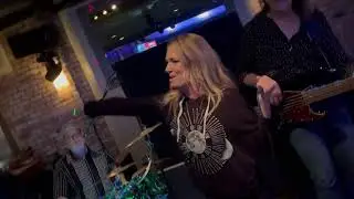 Tush (Dana Thalmann on vocals) - The Mighty Sons @ Fuego Sports Bar in Sunnyvale, CA 3/15/2024