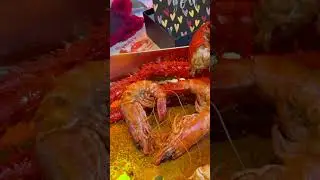 🦀🎉 Join us at Angry Crab Shack for a seafood experience you won't forget!
