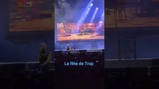 la f&ecirc;te de Trop Eddy de pretto aux alpagas bleus #eddydepretto
