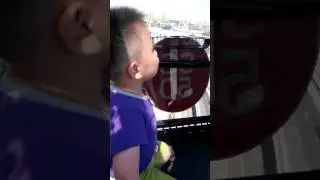 Yang yang 3 years old  first time sit cable car (part 3)😀😀😊