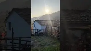 Pahadon Ke Ghar 🏔️| Traditional Houses #shorts #villagelife #pahadivibes  #gaon #himalayas #peace