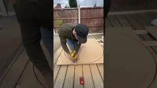 HOW TO CUT THE WORLDS 1ST PERFECT CIRCLE - DEWALT PALM ROUTER #dewalt #router #homeimprovement #diy